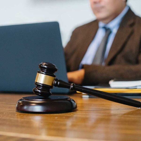 Ley Federal para Prevenir e Identificar Operaciones con Recursos de Procedencia Ilícita